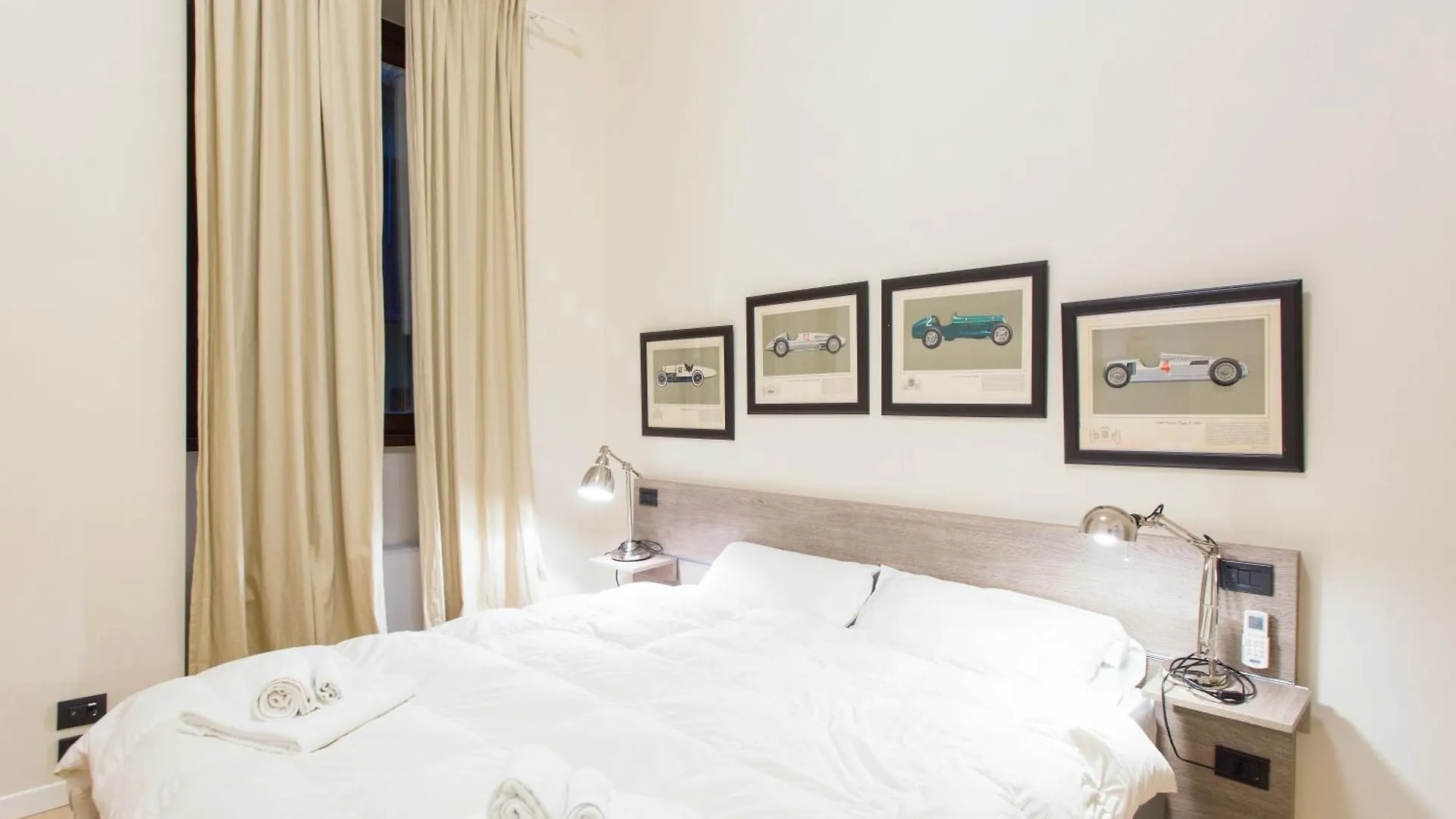 Ferienwohnung Keys Of Italy / Valpetrosa 10 - Touch Of Elegance Mailand Apartment