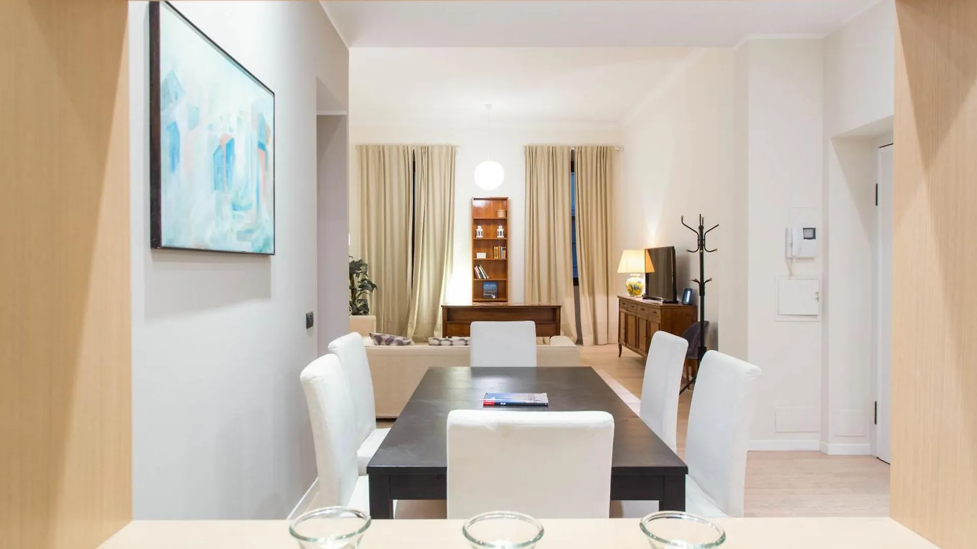 Ferienwohnung Keys Of Italy / Valpetrosa 10 - Touch Of Elegance Mailand Apartment